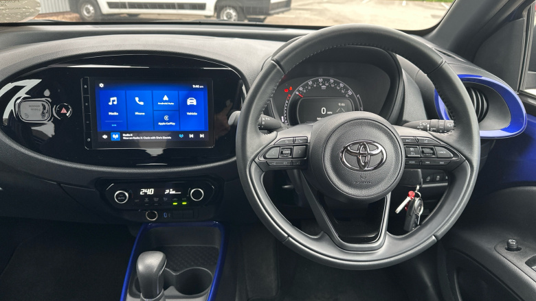 Toyota Aygo X 1.0 VVT-i Edge 5dr Auto [Parking] Petrol Hatchback